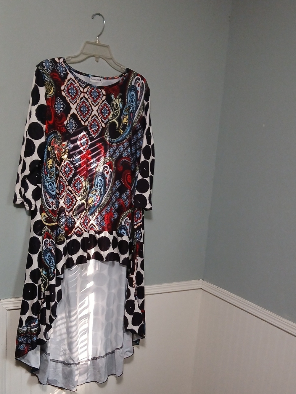 NUGGLES Arrie Paisley & Dot High-Low Tunic Top - Multicolor